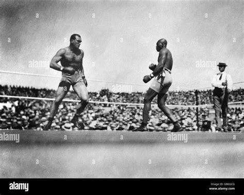 Jack johnson boxing hi-res stock photography and images - Alamy