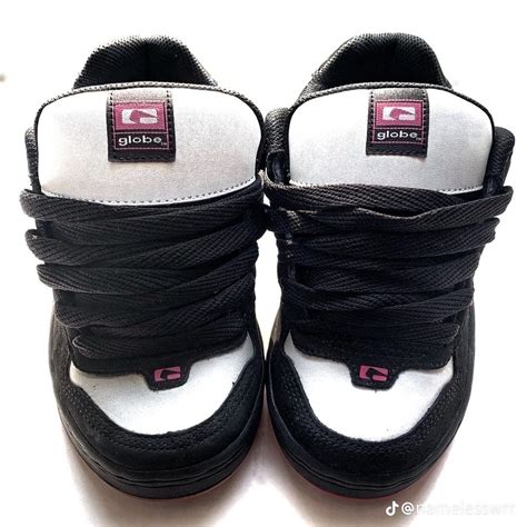 Globe shoes. in 2025 | Schoenen, Spul