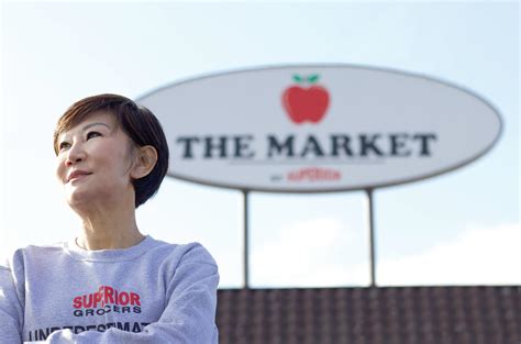 Superior Market Logo