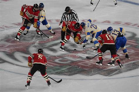 Hockey Outside 的图像结果