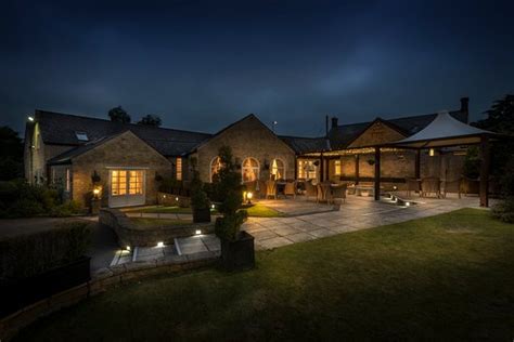 NUMBER FOUR AT STOW HOTEL & RESTAURANT (Stow-on-the-Wold) - Hotel ...