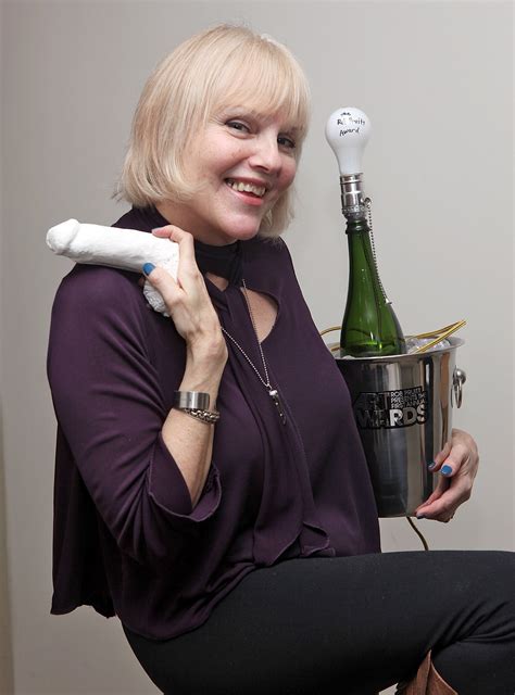 Inside life of Cynthia Plaster Caster Albritton who 'immortalized' rock ...