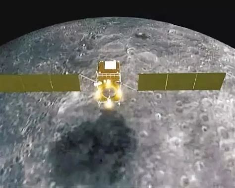 历史上的今天10月24日_2007年嫦娥一号探月卫星成功发射。