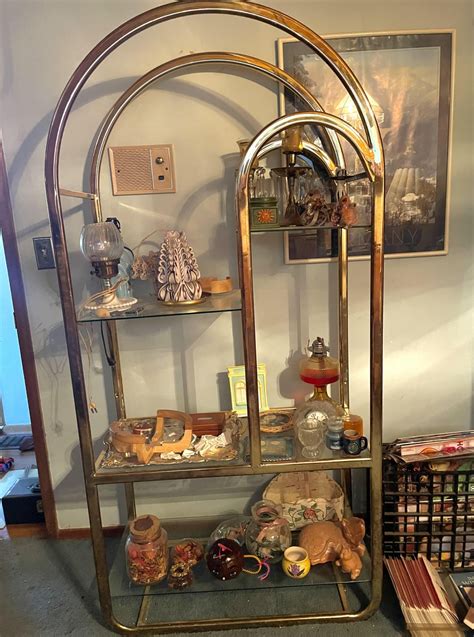 How do I tell if this is a milo etagere? I mean it looks like it is ...