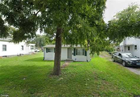 2927 Godfrey St, Belleville, IL 62226 | Homes.com