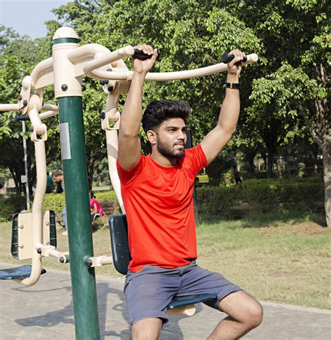 3 & 4 BHK Flats in Ghaziabad | Luxury Flats in Ghaziabad - Floral Pathways