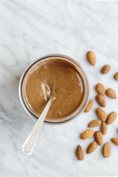 What is Almond Butter? - Health Benefits