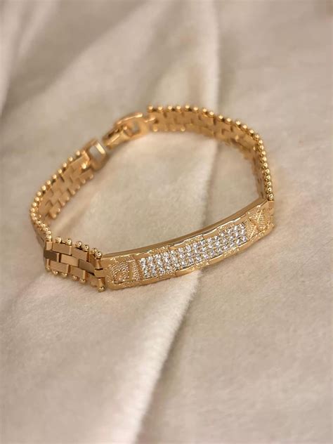 Golden Elegance Designer Premium 18k Gold Bracelet for Men and Women ...
