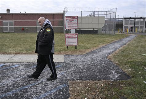 Bryan Kohberger didn't cause issues in Pennsylvania jail, warden says ...