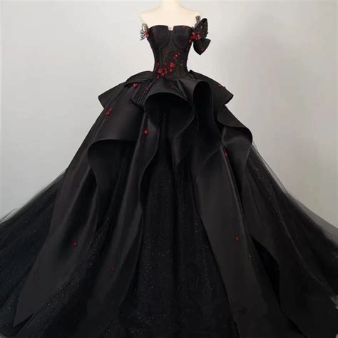 Gothic Black Wedding Dresses Plus Size | WonderlandByLilian