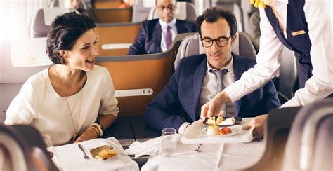 Lufthansa Airlines Business Class 的图像结果