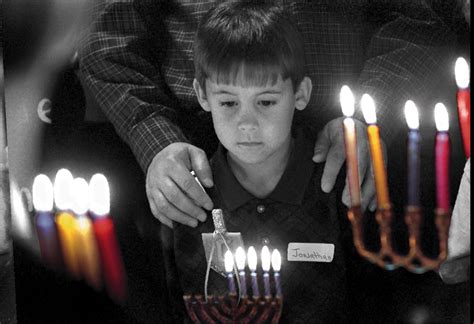 Hanukkah or Chanukah? How to spell the Jewish holiday (a few ways)