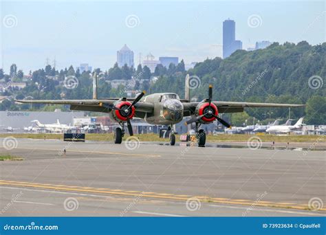 B-25J Mitchell bomber editorial stock image. Image of aircraft - 73923634