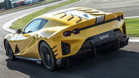 The Ferrari 812 Superfast and the Beauty of Fleeting Moments - GearOpen.com