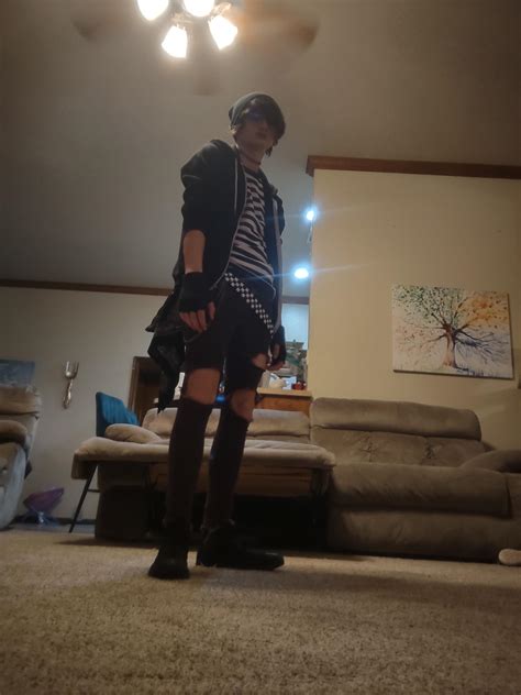Johnnie Guilbert inspired outfit : r/alternativefashion