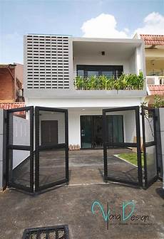 Exterior Terrace by Yong Studio Sdn Bhd Simple Yet Fascinating Terrace House Exterior Terrace