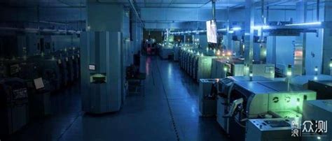 探访小米“黑灯工厂”：全程自动化生产，九成装备自主研发 - 工控新闻 自动化新闻 中华工控网