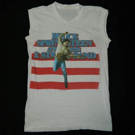Vintage BRUCE SPRINGSTEEN 1984 BORN IN THE USA TOUR T-Shirt | Defunkd