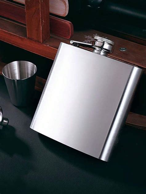 1pc Portable Outdoor Stainless Steel Color Small Liquor Bottle ...