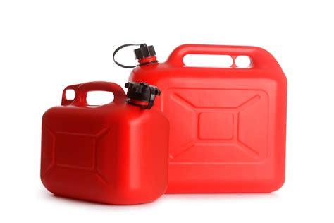 Metal vs. Plastic Gas Cans – EZ-POUR
