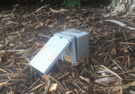 How High Should Exterior Outlets Be at Hilda Lefebre blog