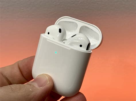 AirPods 2 hands on: Best iPhone truly wireless headphones get better