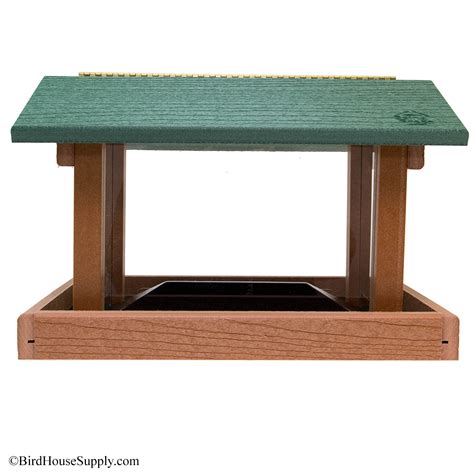 Woodlink Extra-large bird feeder from Birdhousesupply.com