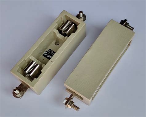 Gripwell 300 Amps HRC Block Type / Cartridge Fuse | USHAURJA SYNERGY ...