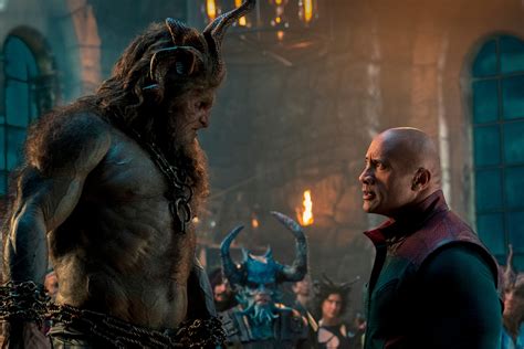 Dwayne Johnson, Chris Evans team up to save Santa Claus in 'Red One ...
