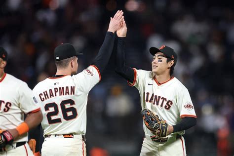 San Francisco's Lee Jung-hoo hits 2nd triple of season in victory - The Korea Times