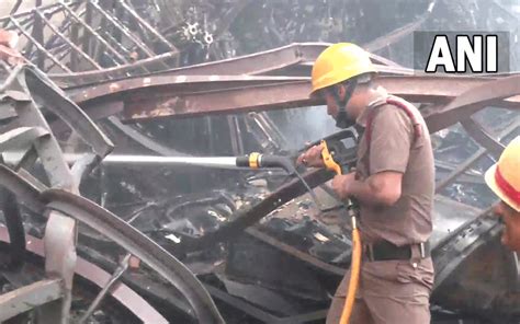 Fire at godown of production house in south Kolkata