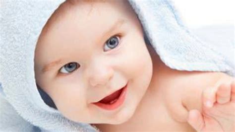 gambar bayi lucu berhijab