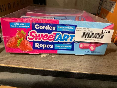 Sweet Tarts Ropes Tangy Strawberry Candy 24 x 51g