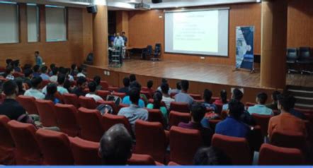MNIT Alumni Portal