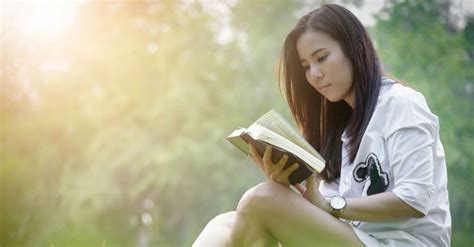 Image result for Girl Using Computer Study