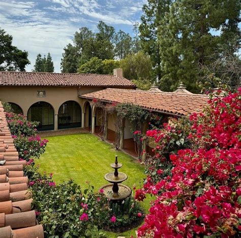 Charles H Thorne House (1929) Architect Wallace Neff | 114 Los Altos Dr ...