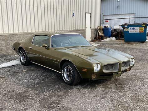 1972 Pontiac Firebird Flaunts Original V8 Power, Needs Little TLC - autoevolution