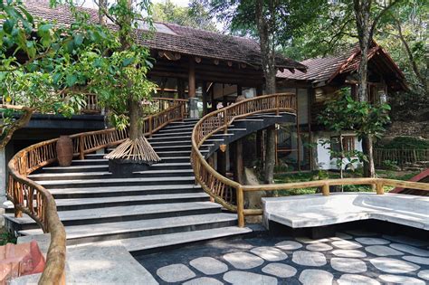 EARTHITECTS HOLIDAY EXPERIENCES (Kalpetta, Kerala) - Hotel Reviews ...