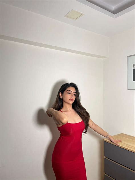 Galentine’s Day Inspo That We All Need! | Femina.in