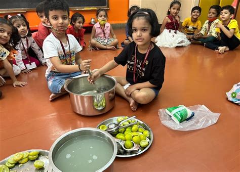 AK Joshi School Thane - CBSE School - Pre-primary-Hobby class