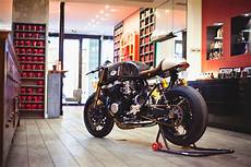 Honda Cb750 Rc42 Cafe Racer by Oficina Honda Cb750 Rc42 Return Of The Cafe Racers Honda Cb750 Rc42 Cafe Racer