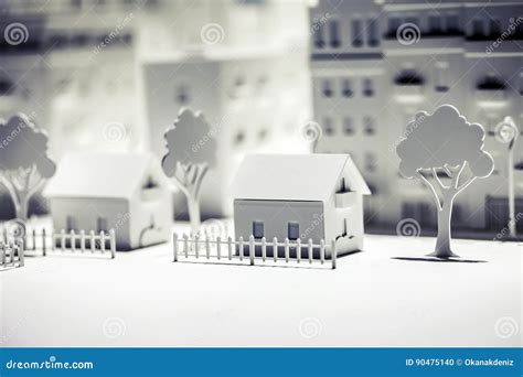 Model Building Stock Images 的图像结果