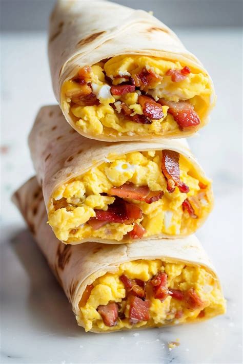 Bacon and Egg Breakfast Wrap - Insanely Good