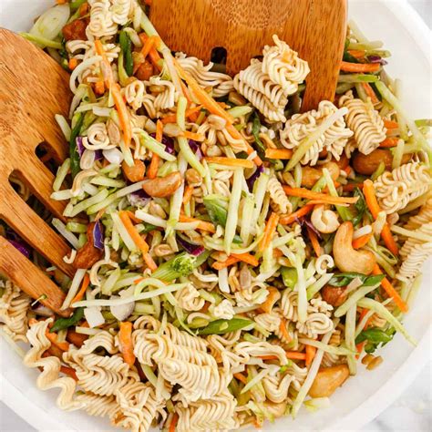 Asian Ramen Broccoli Slaw ⋆ Real Housemoms
