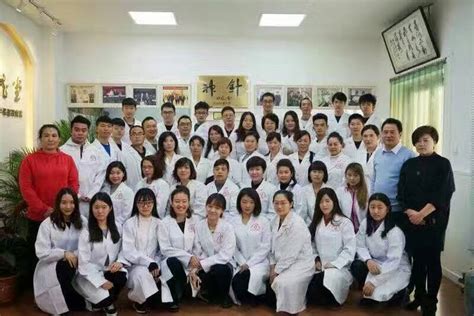 北京语言大学校医院——推拿按摩
