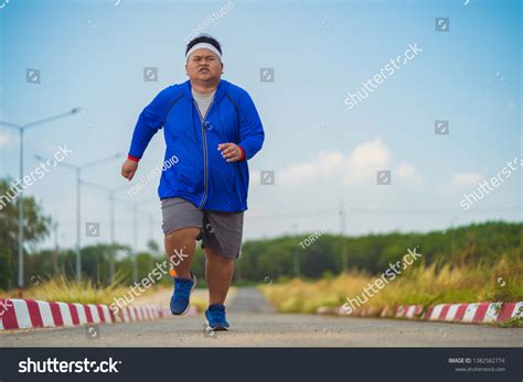 Fat Guy Running 的图像结果