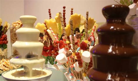 Fuente de chocolate. Perfecto para celebraciones. Trackter