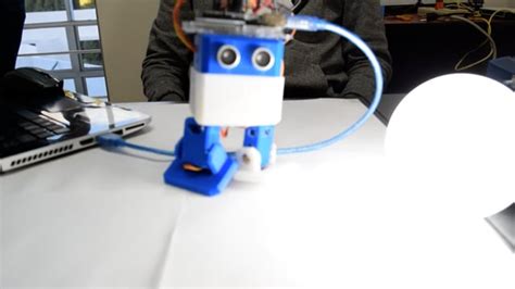 Reinforcement Learning Walking Robot 的图像结果