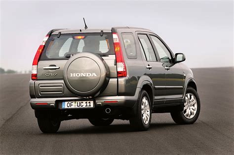 HONDA CR-V Specs, Performance & Photos - 2004, 2005, 2006, 2007 ...