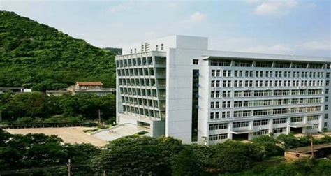 广西柳州化工技工学校图片、环境怎么样|中专网